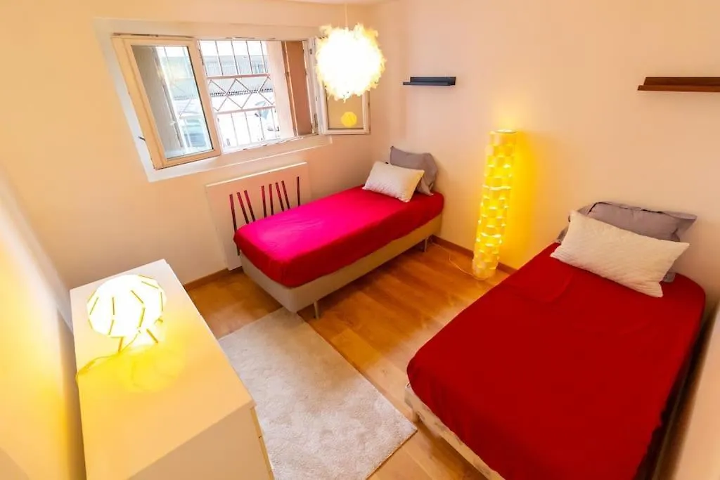 Parking Gratuit - Chic Et Elegant A Villeurbanne - Tout Fourni Appartement