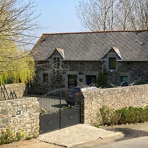  Hébergement de vacances La Petite Maison Terre France